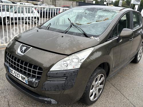 Brugte PEUGEOT 3008 I MPV (0U_) 1.6 HDi (114 hp) 4212237