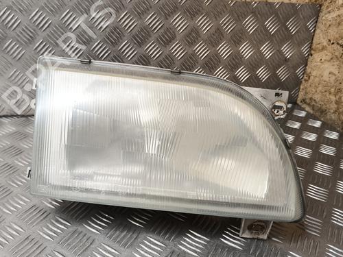 Used Right headlight FORD TRANSIT Platform/Chassis (E_ _) 2.5 DI (EME/L/S, ENE/L/S) (80 hp) 31365381