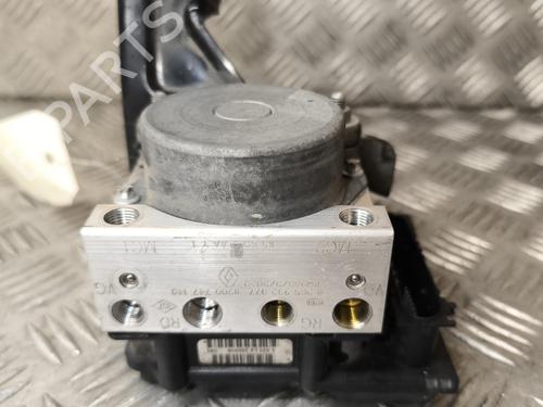 Used ABS pump RENAULT CLIO III Grandtour (KR0/1_) 1.5 dCi (KR0F) (86 hp) 23773809
