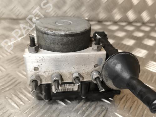 Used ABS pump RENAULT CLIO III (BR0/1, CR0/1) 1.2 16V Hi-Flex (BR1U, CR1U) (75 hp) 28305120