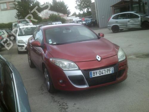 Fuse box RENAULT MEGANE III Coupe (DZ0/1_) 1.5 dCi (DZ0B) | BP21732429E1 