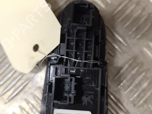 Left front window switch PEUGEOT 308 II (LB_, LP_, LW_, LH_, L3_) 1.6 HDi / BlueHDi 115 | BP29066884I27 