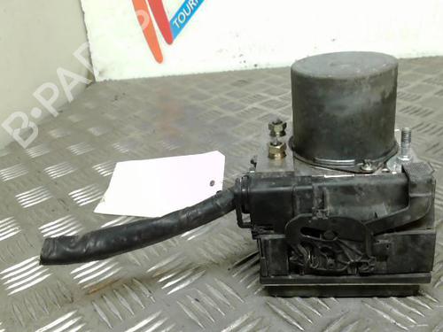 Used ABS pump NISSAN MICRA C+C III (K12) 1.6 160 SR (110 hp) 21749866