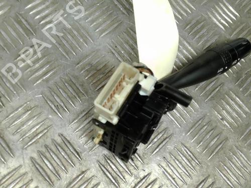 Commutateur TOYOTA YARIS (_P1_) 1.4 D-4D (NLP10_, NLP10R) (75 hp) 21731090