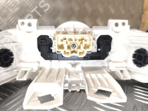 AC Styreenhet / Manøvreringsenhet TOYOTA AYGO (_B1_) 1.0 (KGB10_, KGB10R) | BP27344358I5