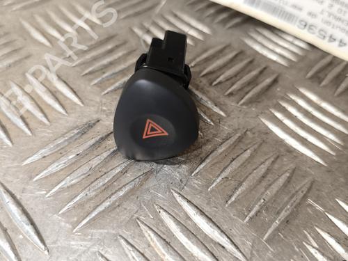 Advarselsbryter RENAULT CLIO II (BB_, CB_) 1.2 (BB0A, BB0F, BB10, BB1K, BB28, BB2D, BB2H, CB0A,... (58 hp) 27712565