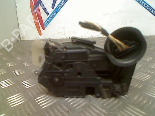 Used Rear right lock VW GOLF VI (5K1) 2.0 TDI (110 hp) 21745960