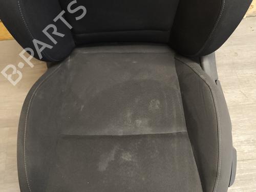 Left front seat RENAULT CLIO V (B7_) 1.5 Blue dCi 85 (B7AG) | BP21729250C15 