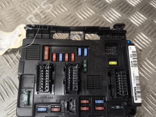 Used Fuse box CITROËN C2 (JM_) 1.4 HDi (68 hp) 25898628