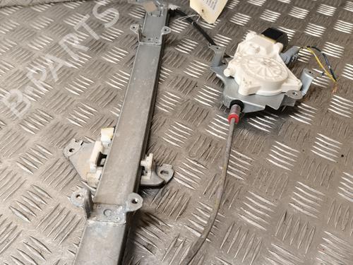 Rudehejsemekanisme ventre foran NISSAN MICRA III (K12) 1.2 16V (80 hp) 22009656