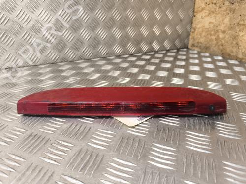 Used Third brake light RENAULT CLIO III Grandtour (KR0/1_) 1.5 dCi (KR0F) (86 hp) 30790382