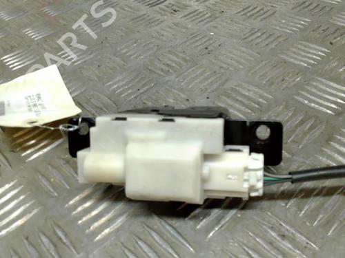 Used Tailgate lock RENAULT CLIO III (BR0/1, CR0/1) 1.5 dCi (BR0H, CR0H, CR1S, BR1S) (106 hp) 21743003