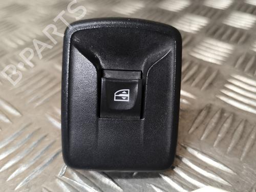 Used Right front window switch RENAULT TRAFIC III Van (FG_) 1.6 dCi 125 (FGMH) (125 hp) 27486682