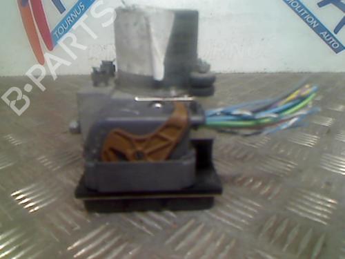 Used ABS pump PEUGEOT 807 (EB_) 2.0 HDI (136 hp) 21743339