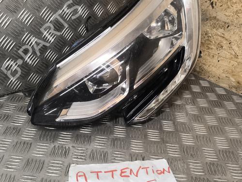 Used Left headlight RENAULT MEGANE IV Hatchback (B9A/M/N_) 1.5 dCi 110 (B9A3) (110 hp) 25761192