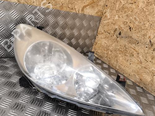 Used Right headlight PEUGEOT 307 (3A/C) 1.6 16V (109 hp) 27328940
