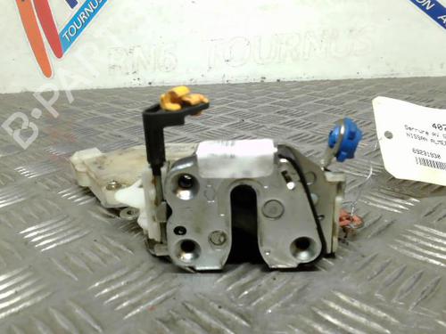 Used Front left lock NISSAN ALMERA TINO (V10) 2.2 dCi (112 hp) 21742084