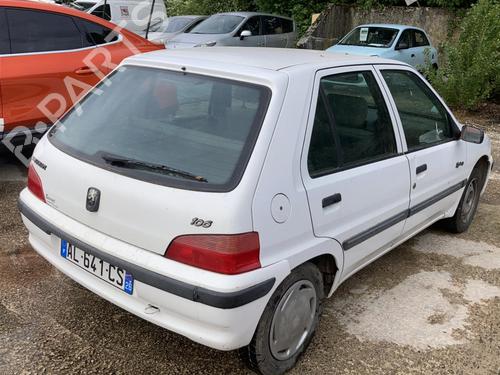 Left headlight PEUGEOT 106 II (1A_, 1C_) 1.1 i | BP21735701C28 