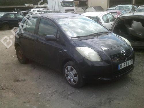 Højre baglygte TOYOTA YARIS (_P9_) 1.4 D-4D (NLP90_, NLP90R) | BP21736076C35 