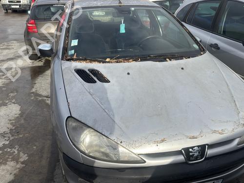 Brukte deler til PEUGEOT 206 Hatchback (2A/C) 2.0 HDI 90 (90 hp) 4349994