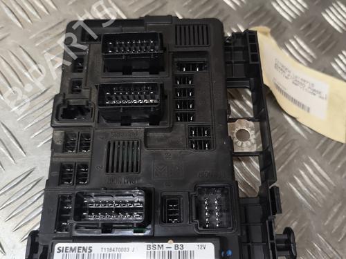 Used Fuse box CITROËN XSARA PICASSO (N68) 2.0 HDi (90 hp) 21742974