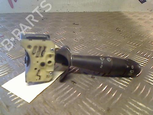 Used Steering column stalk RENAULT CLIO II (BB_, CB_) 1.9 dTi (B/CB0U) (80 hp) 21740132