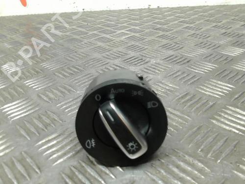 Used Headlight switch VW GOLF VI (5K1) 1.6 TDI (105 hp) 21745397