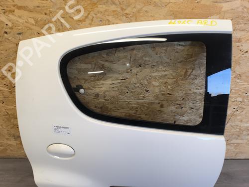 Right rear door PEUGEOT 107 (PM_, PN_) 1.4 HDi | BP21747650C5