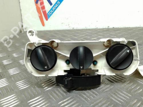 Used Climate control TOYOTA COROLLA Verso (_E12_) 1.6 VVT-i (ZZE121_, ZZE121R) (110 hp) 21732114