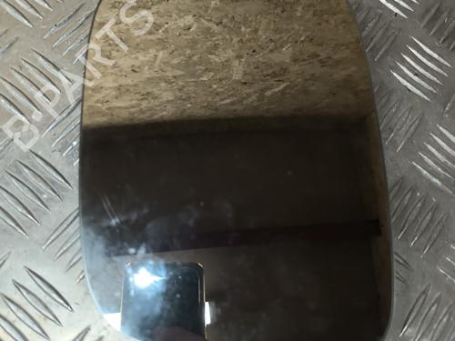 Vetro dello specchietto destro VW CADDY III Box Body/MPV (2KA, 2KH, 2CA, 2CH) 1.6 TDI (102 hp) 30814563