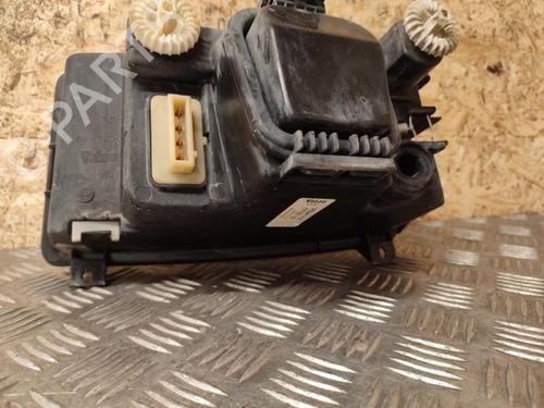 Right headlight VW CADDY II Box Body/MPV (9K9A) 1.9 TDI | BP21736980C29 