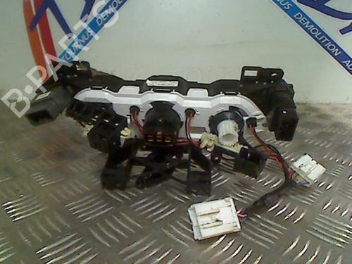 Used Climate control CHEVROLET AVEO / KALOS Hatchback (T250, T255) 1.2 LPG (81 hp) 21746844