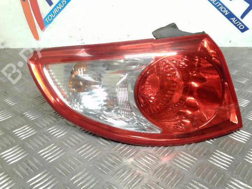 Used Left taillight HYUNDAI SANTA FÉ II (CM) 2.2 CRDi 4x4 (155 hp) 21739400