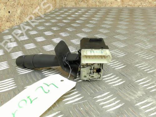 Used Steering column stalk RENAULT CLIO II (BB_, CB_) 1.5 dCi (B/C2J) (68 hp) 21729589