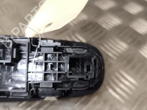 Left front window switch PEUGEOT 308 II (LB_, LP_, LW_, LH_, L3_) 1.6 HDi / BlueHDi 115 | BP29066884I27 