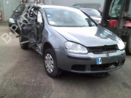 Left taillight VW GOLF V (1K1) 1.9 TDI | BP21751590C34 