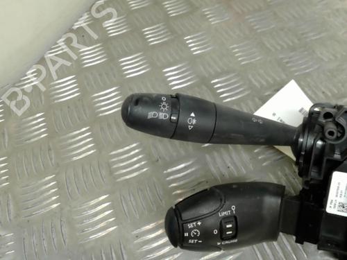 Used Steering column stalk CITROËN C3 II (SC_) 1.4 HDi 70 (SC8HZC, SC8HR0, SC8HP4) (68 hp) 21747543