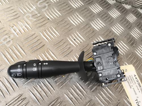 Used Switch RENAULT TRAFIC II Bus (JL) 2.0 dCi 90 (JL00, JL01, JL0H, JL0M, JL0P, JL0S) (90 hp) 25468621