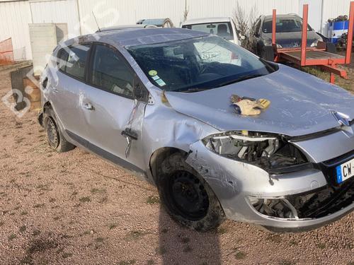 Zekeringkast RENAULT MEGANE III Hatchback (BZ0/1_, B3_) 1.5 dCi (BZ0C) | BP21742324E1 