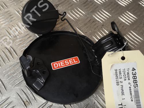 Fuel flap TOYOTA YARIS (_P9_) 1.4 D-4D (NLP90_, NLP90R) | BP22012910C131 