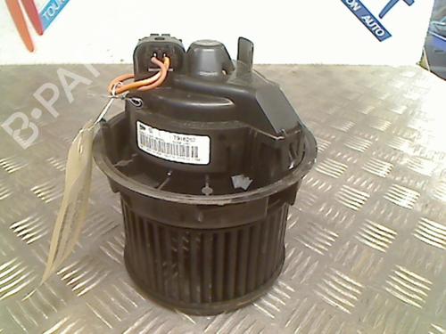 Used Heater blower motor PEUGEOT 108 1.2 (82 hp) 21730913