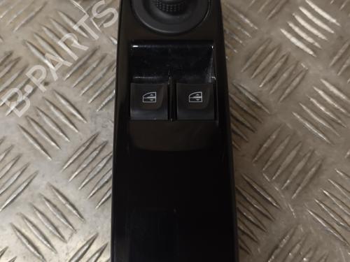 Used Left front window switch RENAULT CLIO IV (BH_) 0.9 TCe 90 (BHNF, BHMA, BHMH, BHJK, BHJR) (90 hp) 28673394