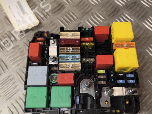 Fuse box PEUGEOT 208 I (CA_, CC_) 1.6 HDi / BlueHDi 75 | BP24148080E1