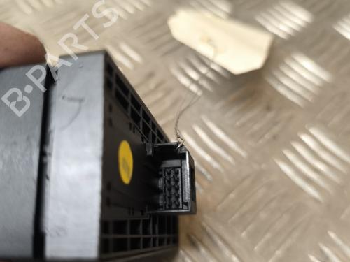 Used Left front window switch Left front window switch AUDI A4 B8 Avant (8K5) 2.0 TDI (143 hp) 21737551 21737551