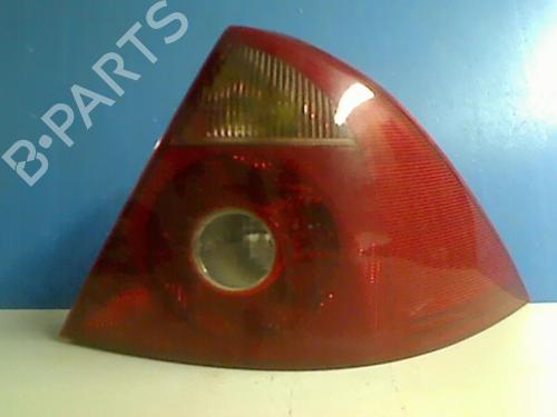 Used Right taillight FORD MONDEO III (B5Y) 2.0 TDCi (130 hp) 21736154