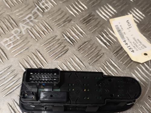 Left front window switch CITROËN C3 II (SC_) 1.6 HDi | BP22008168I27 