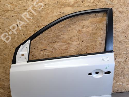 Used Left front door RENAULT KOLEOS I (HY_) 2.0 dCi (HY0K) (150 hp) 21728879