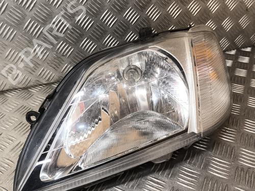 Used Left headlight DACIA LOGAN (LS_) 1.5 dCi (LS0K) (68 hp) 29411205