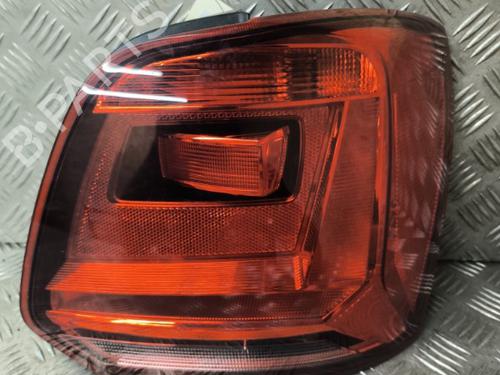 Used Right taillight VW POLO V (6R1, 6C1) 1.4 TDI (75 hp) 21733872
