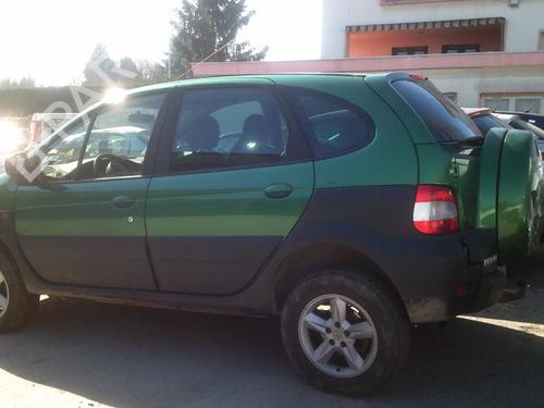 Left headlight RENAULT SCÉNIC I MPV (JA0/1_, FA0_) 1.9 dCi RX4 | BP21751485C28 